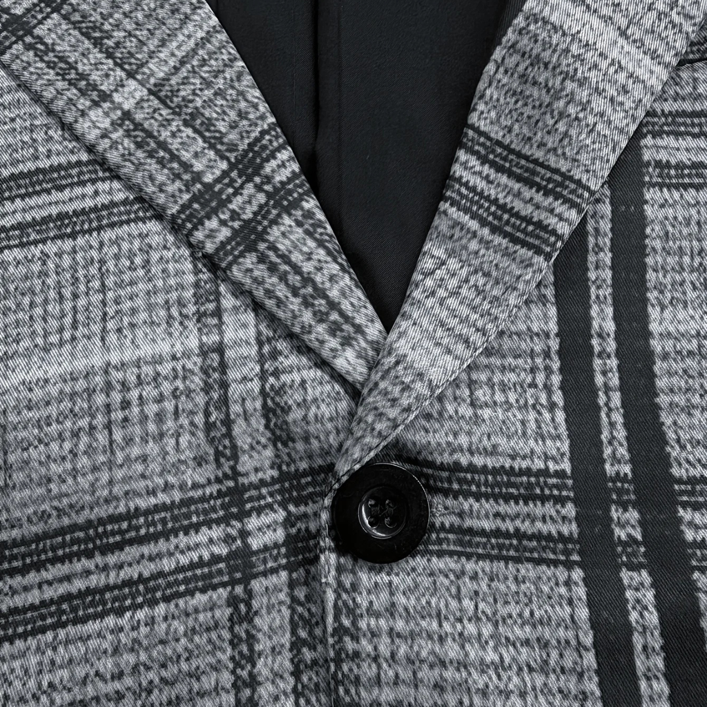 The San Clemente Men’s Plaid Slim Fit Suit Set