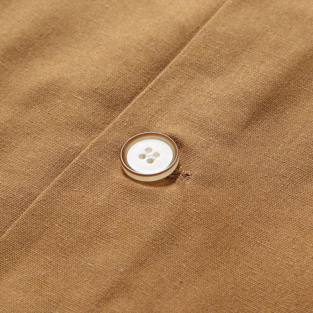 The Eureka Men’s Lightweight Smart Blazer