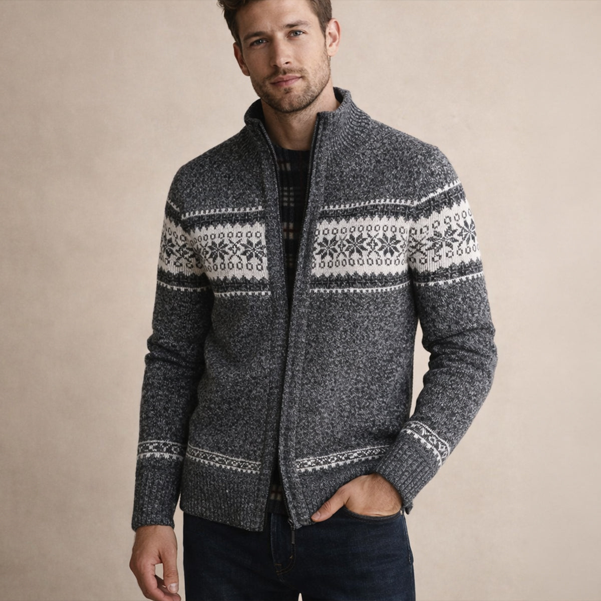The Castello Men’s Knitted Zip Up Cardigan with Cable Pattern